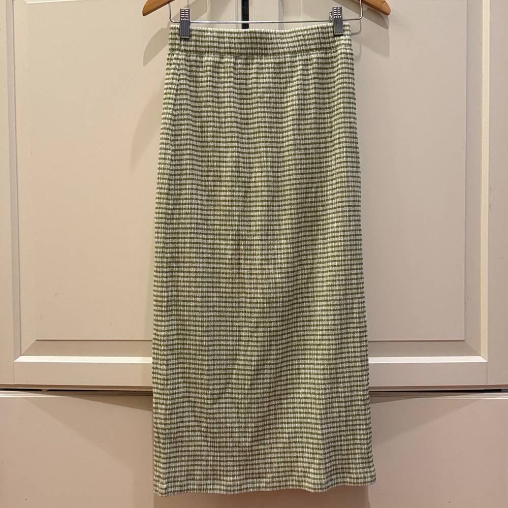 Vince | Seersucker Midi Skirt - Picture 7 of 10
